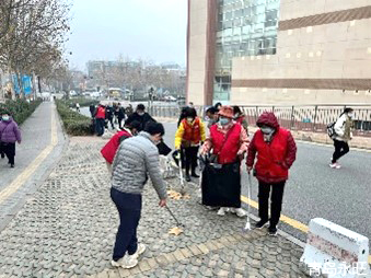 助力文明典范城市，共建美好家園—青島永旺25周年衛(wèi)生清掃