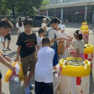 益起來 更潔凈 — 青島永旺2024年大型衛(wèi)生清掃活動(dòng)